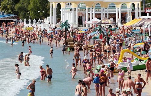 Крым принял на 30% больше туристов