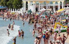 Крым принял на 30% больше туристов