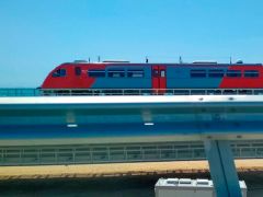 Первый поезд на Крымском мосту